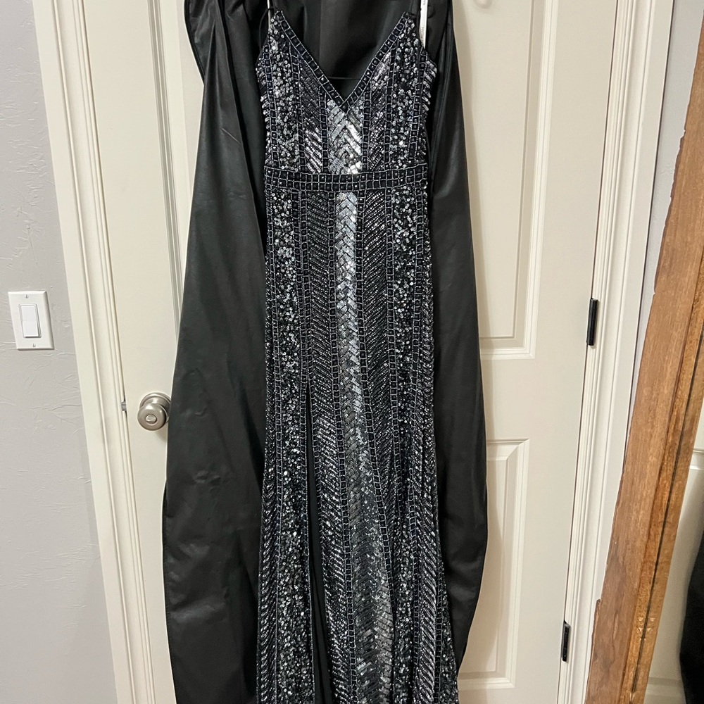 Elegant Black Sequin Dress
